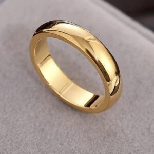Classic Essential 18K Gold Band
